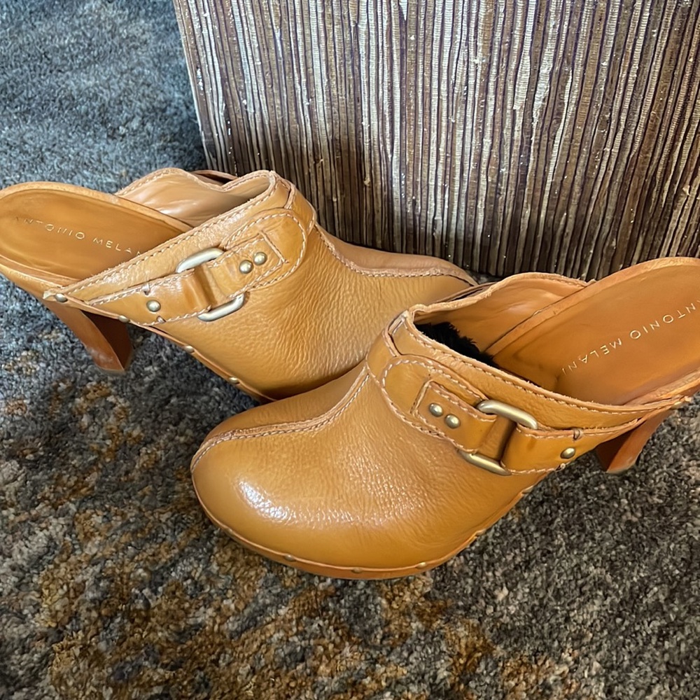 Antonio Melani clogs 8 1/2 M